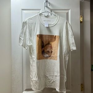 Ariana Grande T’shirt